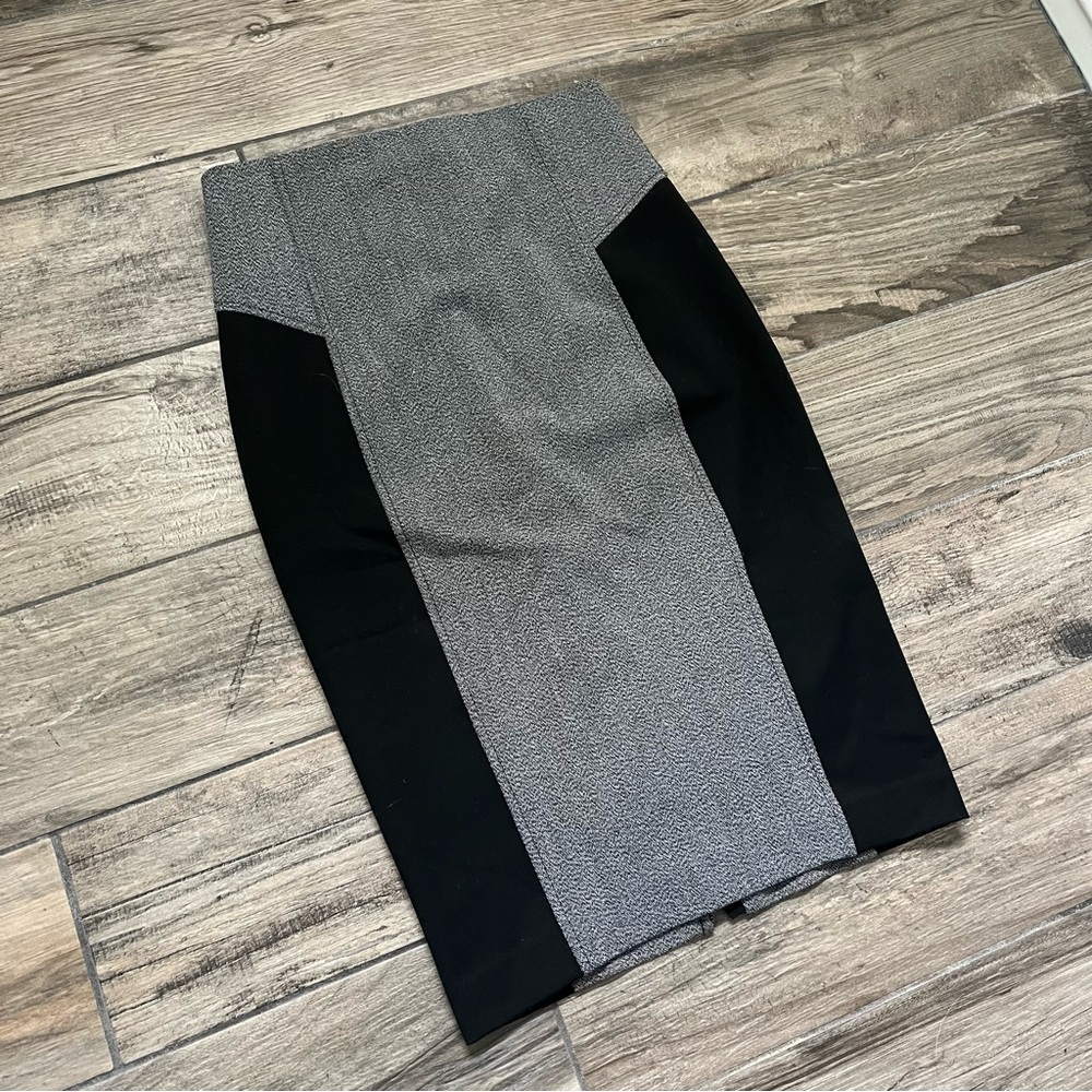 Express Pencil Skirt with back zipper detail - Grey & Black
